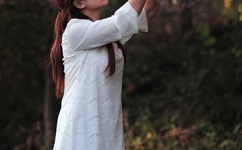 老婆说她想尝试多人怎么回复她